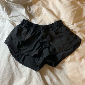 lululemon athletica Shorts - Lululemon Hotty Hot short 2.5” lululemon athletica Shorts - Lululemon Hotty Hot short 2.5”